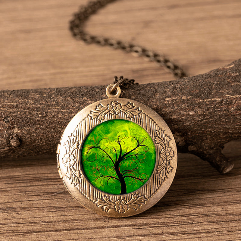 Vintage Tree of Life Antique Gold Photo Frame Locket Necklace