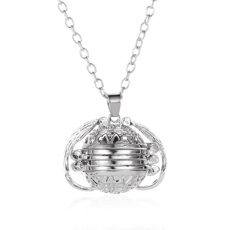 Multi-layer Wings Photo Box Necklace Locket Retro Photo Box