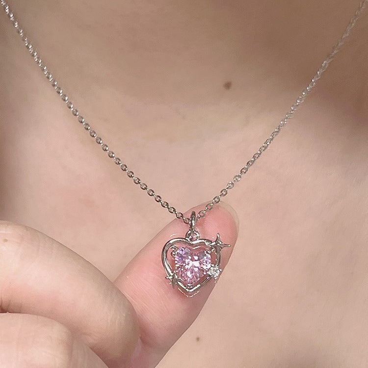 Light-luxury Versatile Clavicle Necklace With A Pendant