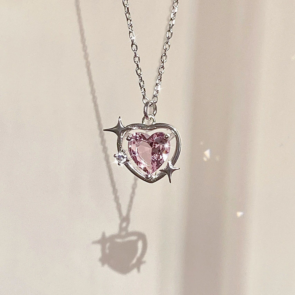 Light-luxury Versatile Clavicle Necklace With A Pendant